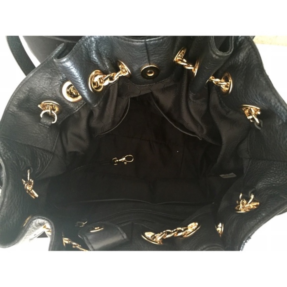 Michael Kors Black and Gold Shoulder Bag with Chain Detail - Picture 2 of 10